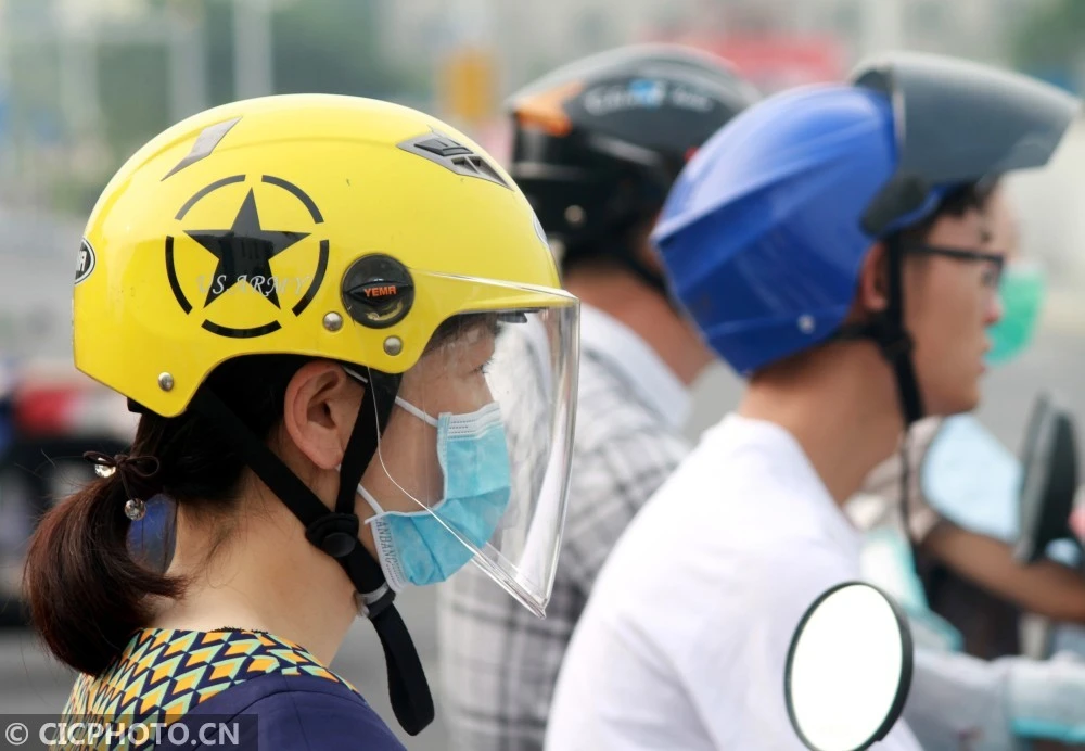 洛克王国圣龙骑士套装_洛克王国套装骑士圣龙怎么打_洛克王国圣龙的骑士