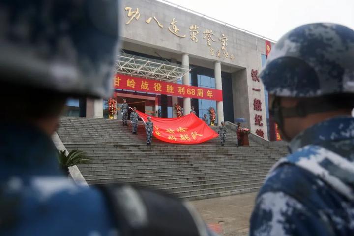 明日方舟资深干员tag搭配_明日方舟资深干员搭配支援_明日方舟资深干员词条一览