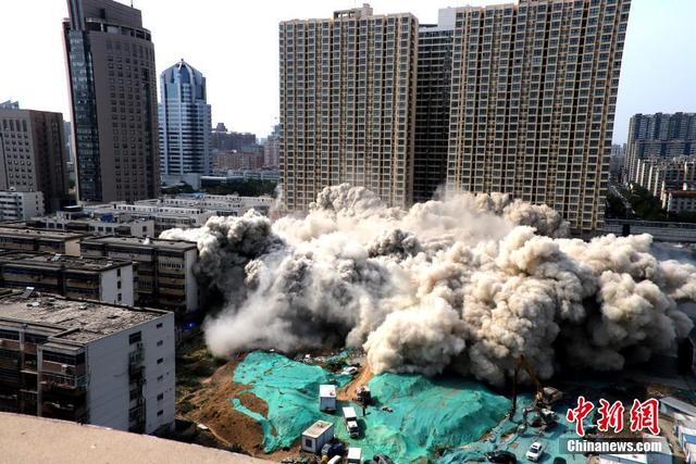 高楼爆破2无敌版下载_无敌建筑_超级无敌大厦