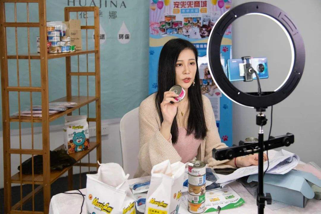 叼嘿图片看到叼的图片_叼嘿直播_叼嘿叼嘿我中意叼