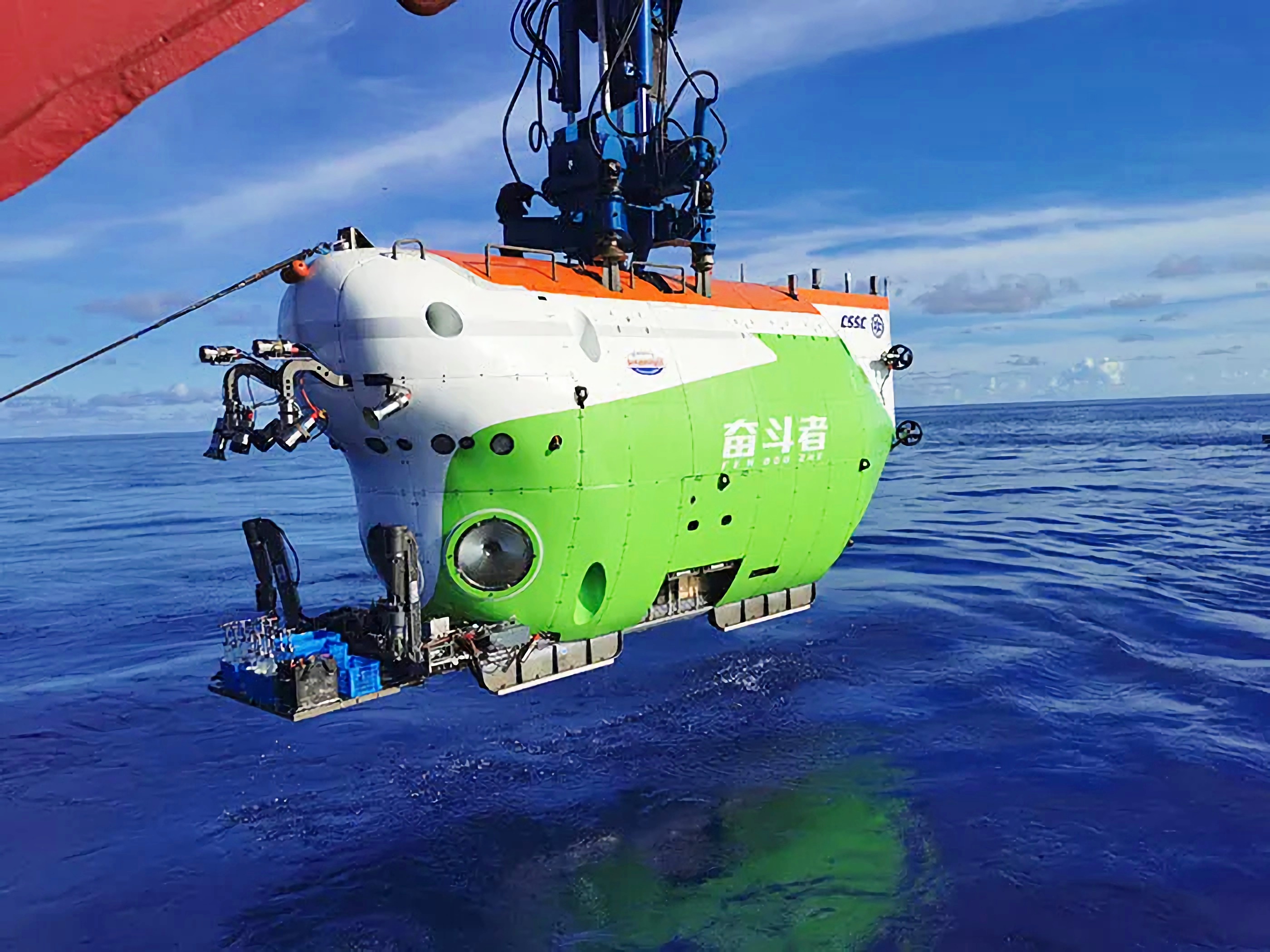深海游戏攻略_按键手机游戏深海_深海手游