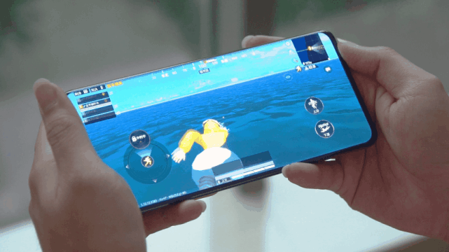 SAMSUNG手机游戏男生-SAMSUNG Galaxy S21：大学生的游戏新体验，专为男生设计的游戏伴侣