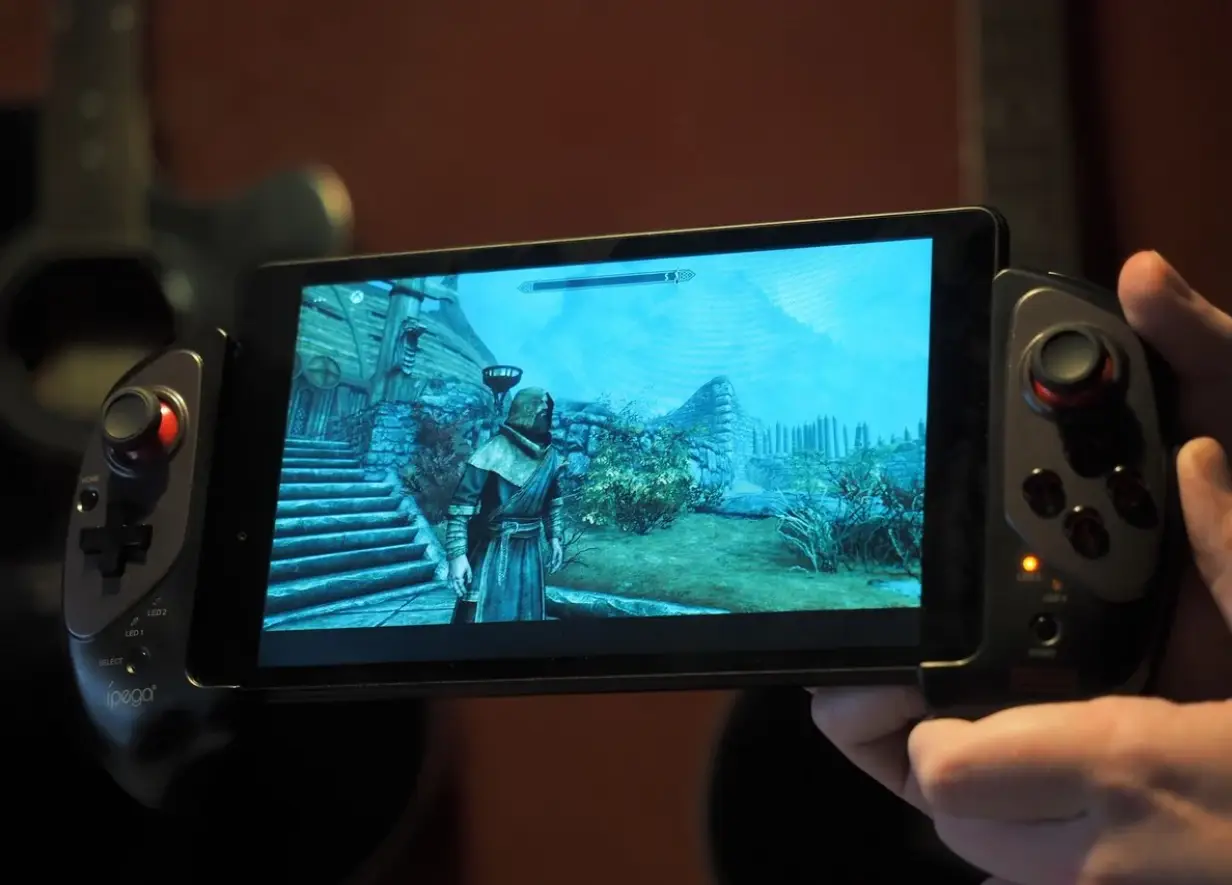 手机游戏盒子_xbox游戏手机版_xbox和手机游戏