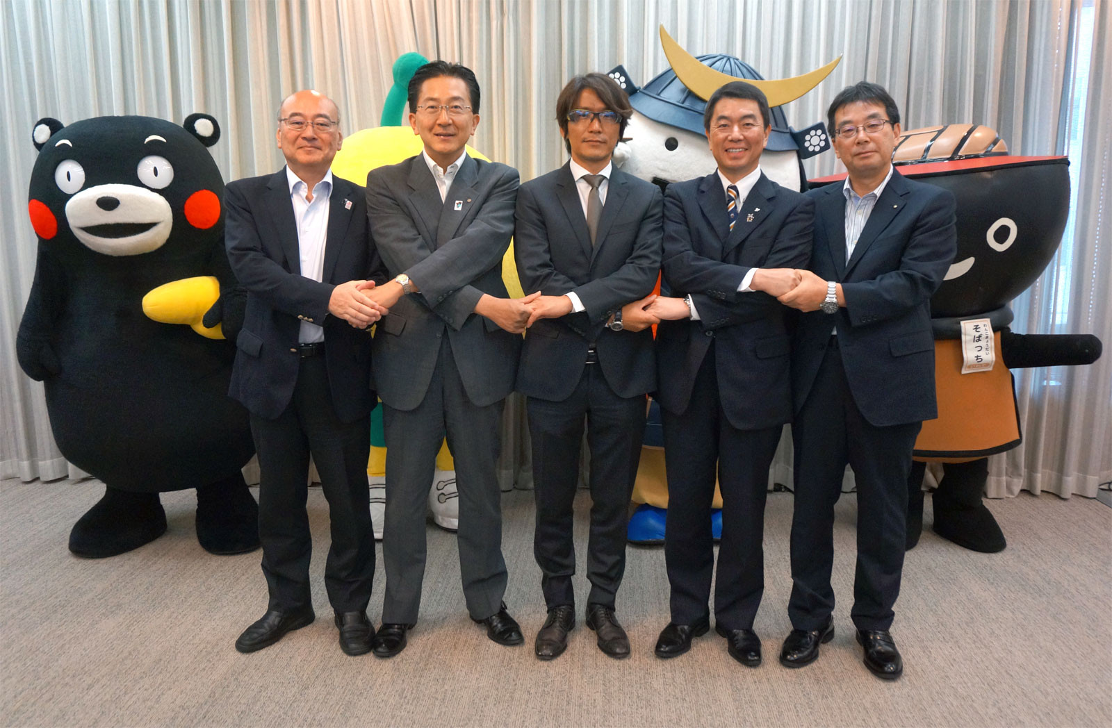 新出的游戏手机_2021手机新游戏_2015新出的手机游戏