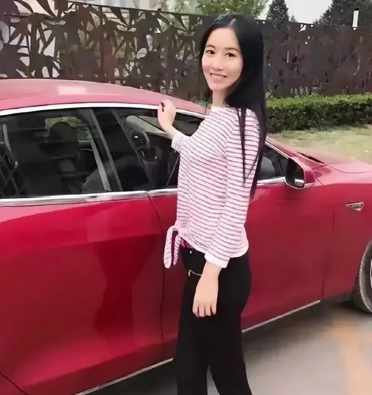 小伙玩游戏猝死_小伙死亡玩手机游戏视频_26岁小伙玩手机游戏死亡
