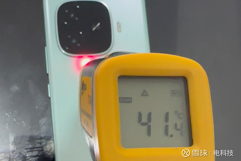 800 块游戏手机_手机游戏80分_手机游戏平台
