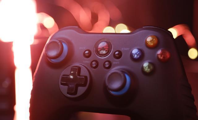 steam爽快打斗游戏_打游戏比较爽快的手机_爽快打手机比较游戏的软件