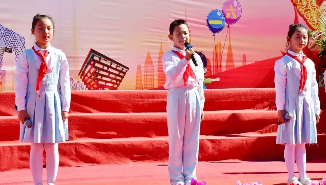 房车生活模拟器游戏_房车小游戏_房车生活手机游戏